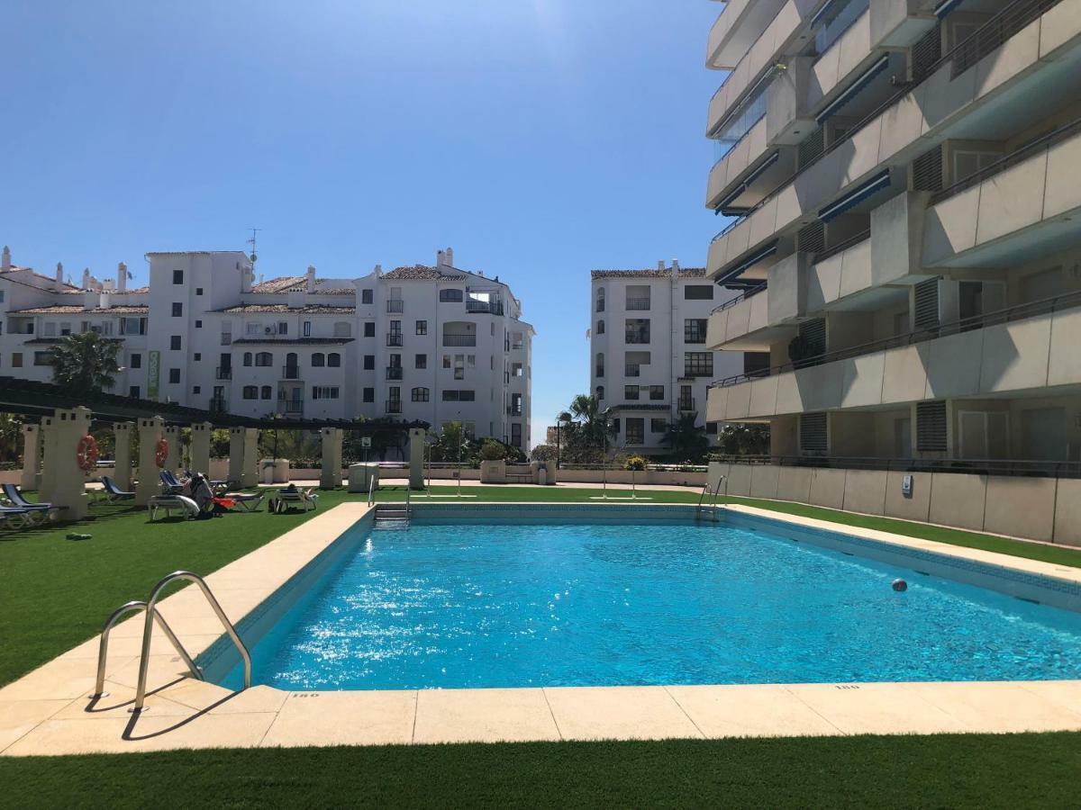 Marina Banus Apartament